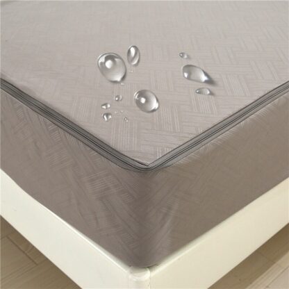 Zippered Anti-Mite and Bed Bug Mattress Protector - Image 3