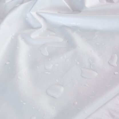 Zippered Bed Bug Mattress Protector - Image 4