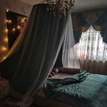 Decorative Hanging Mosquito Net - Image 2