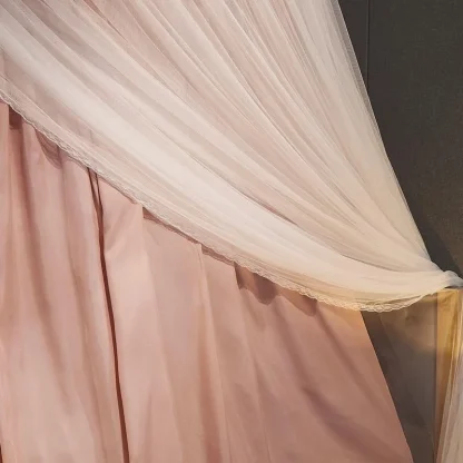 Decorative Hanging Mosquito Net - Image 4